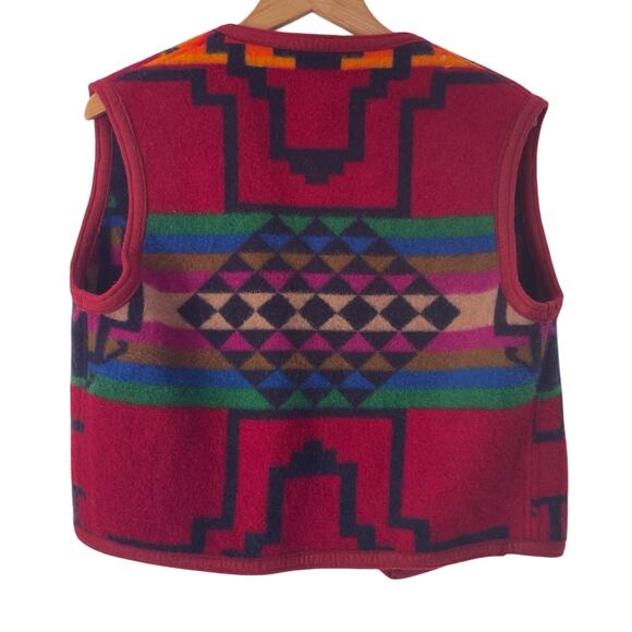 Colorful Geometric Patterned Vest Fleece Red - Picture 4 of 5